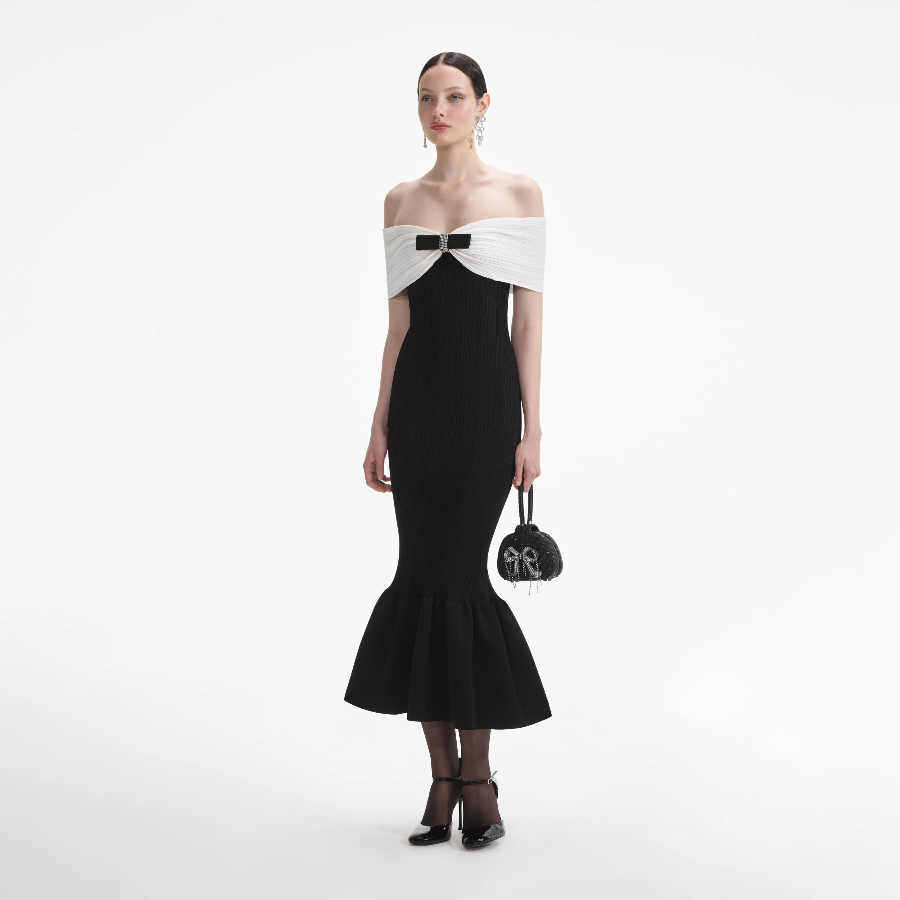 Black Knit Bow Midi Dress - Image 2