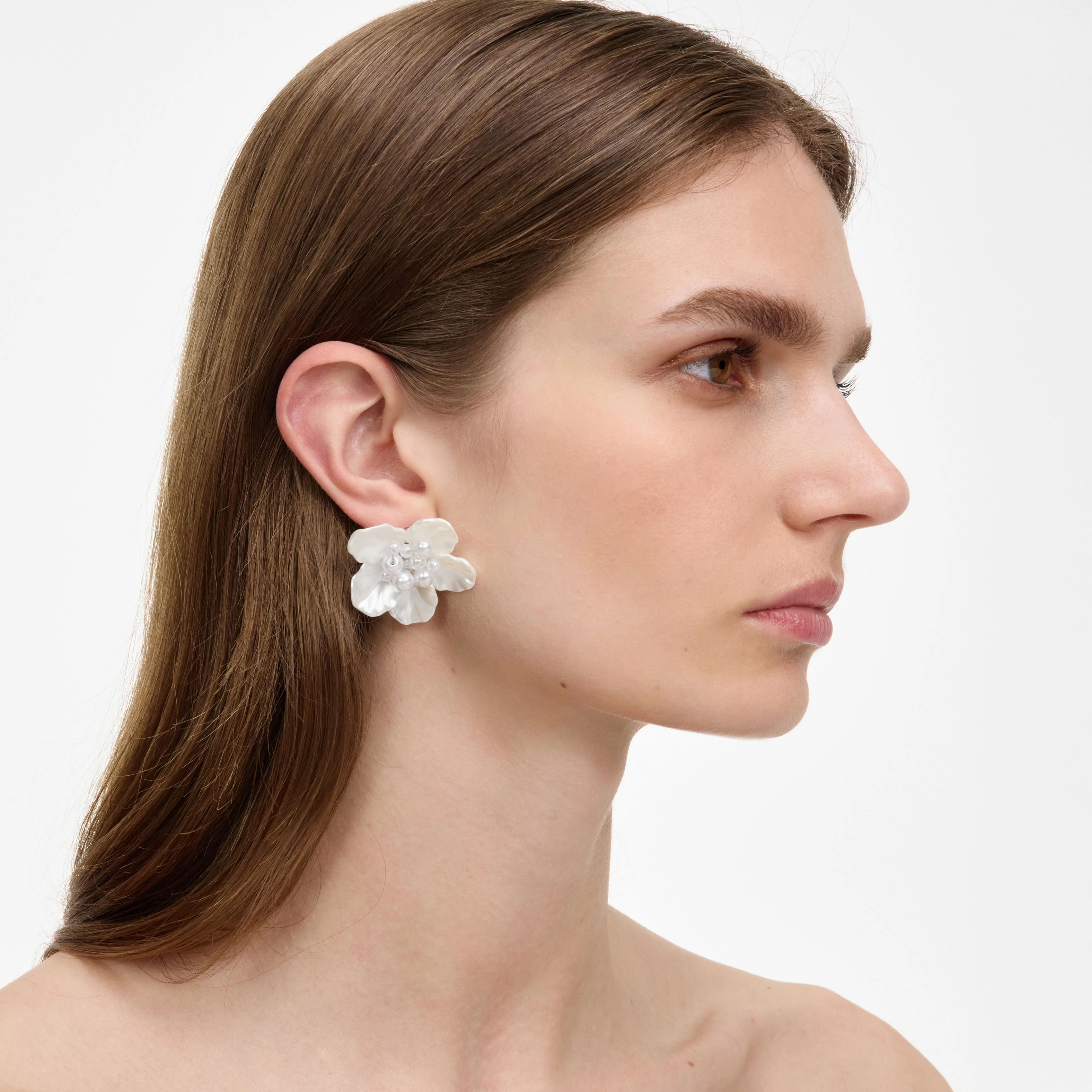 Pearl Flower Earring - Image 2