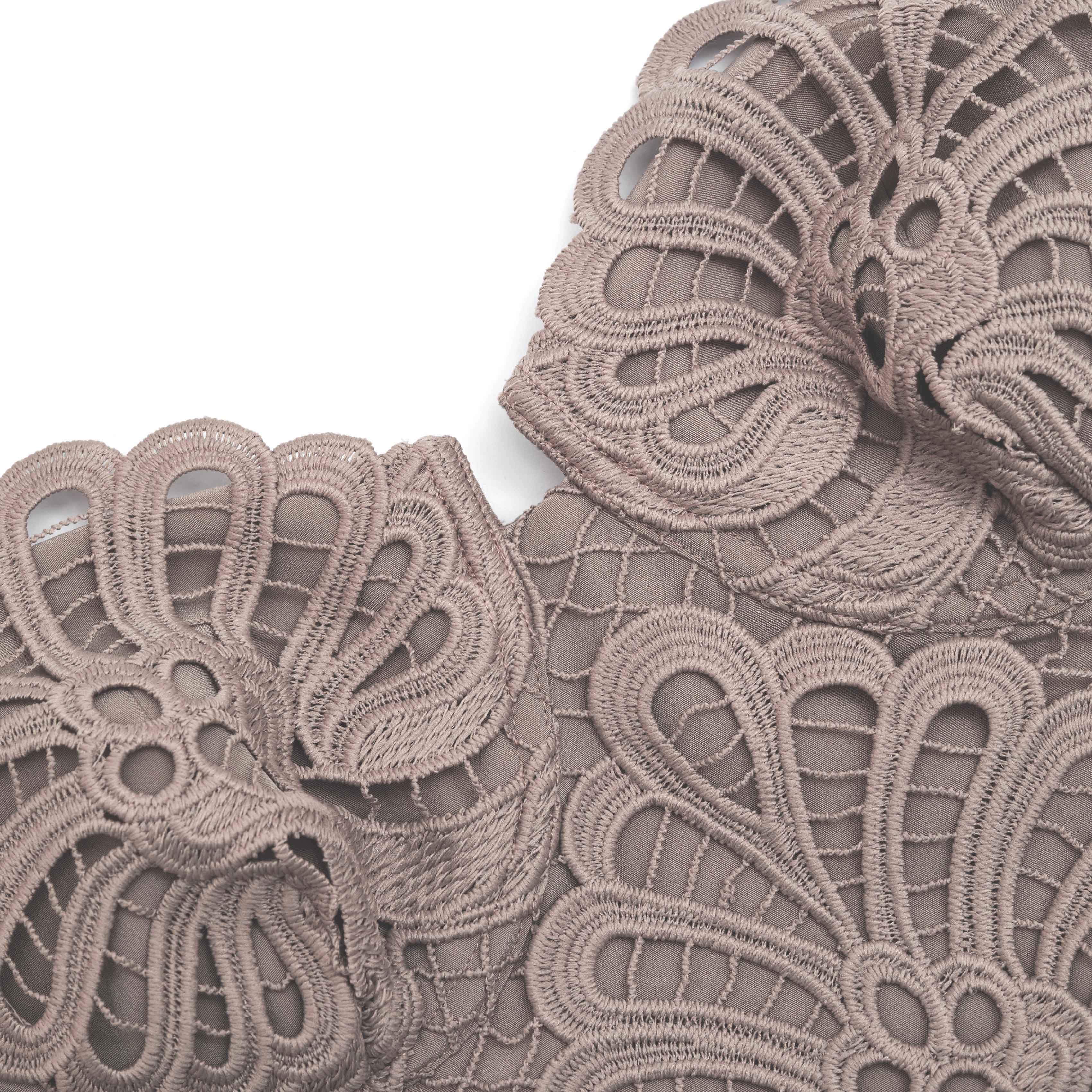 Guipure Lace Crop Top - Image 5