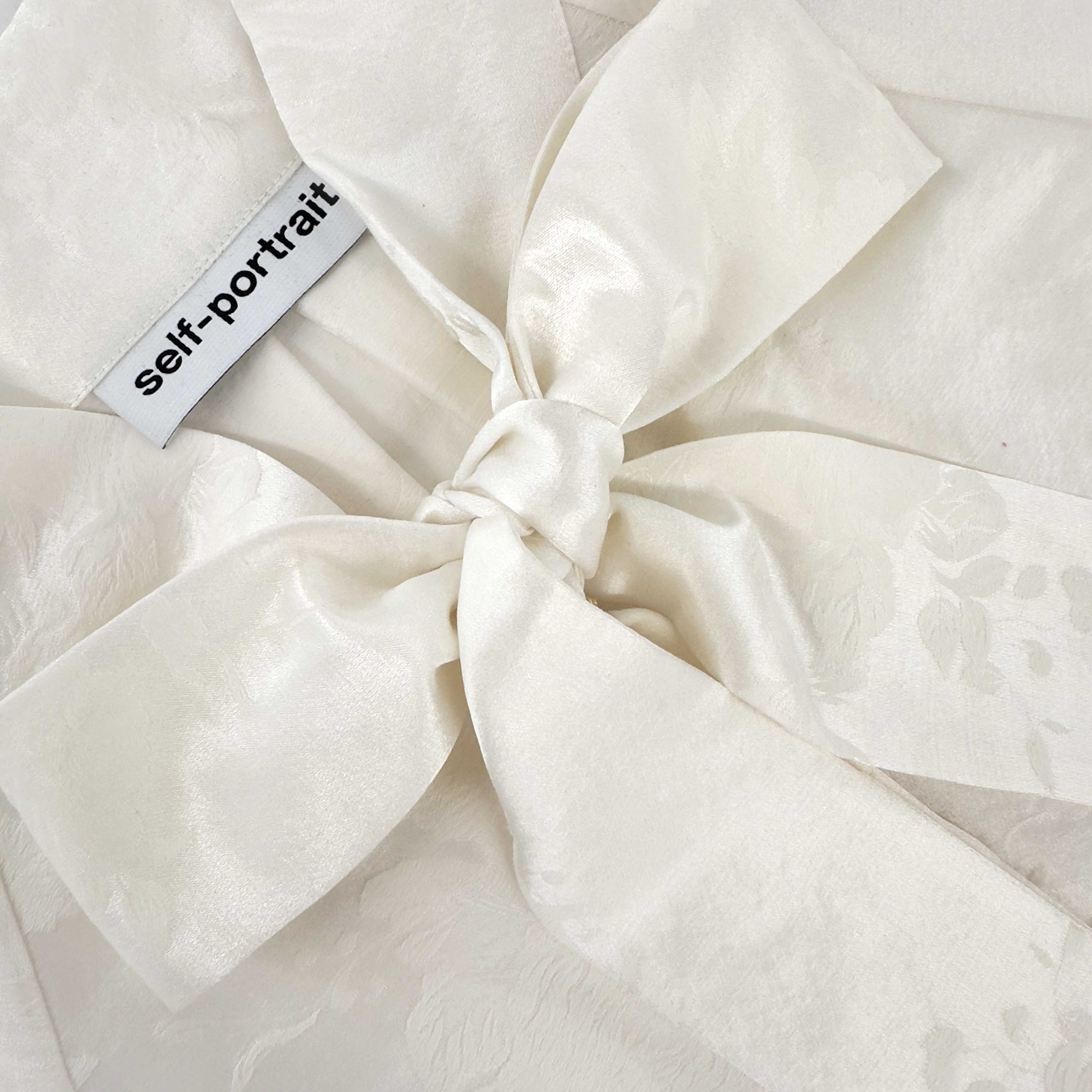 Cream Jacquard Blouse - Image 5