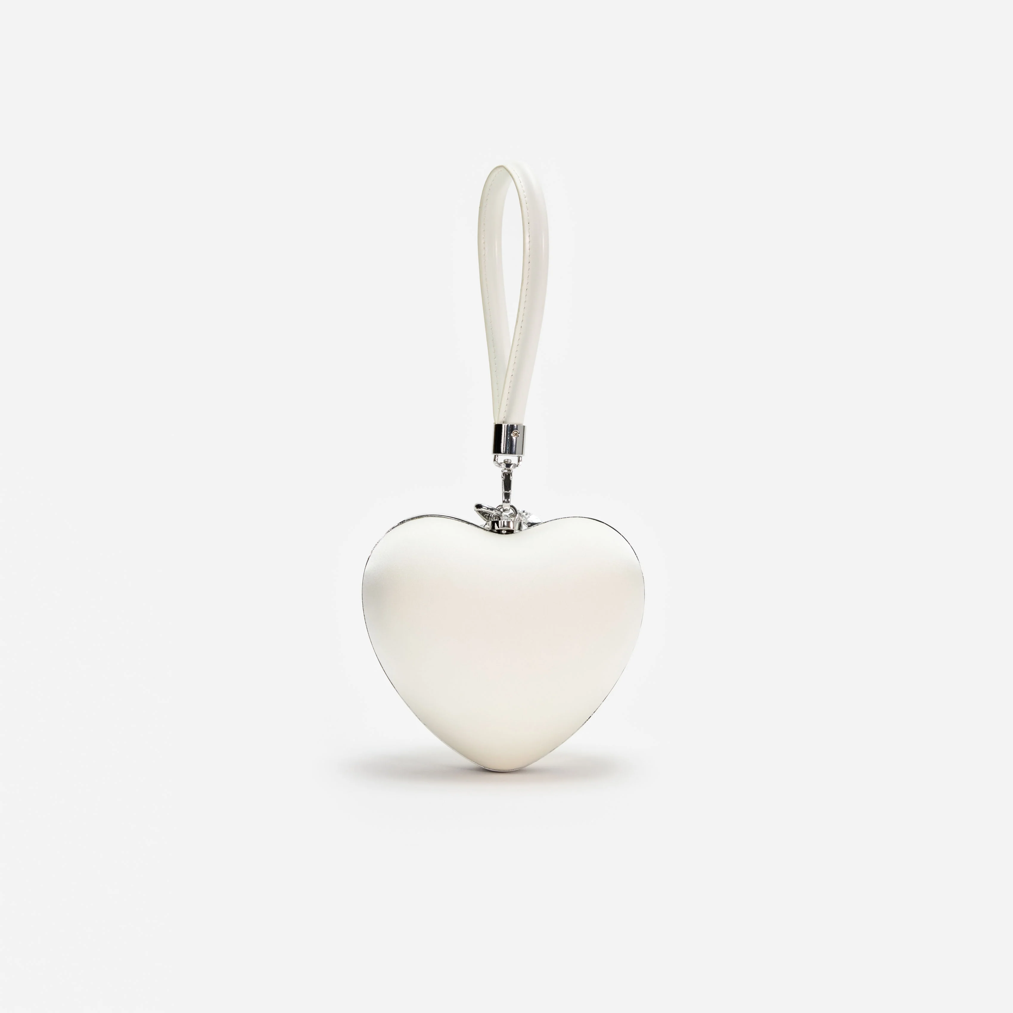 Cream Satin Top Handle Heart Clutch - Image 3