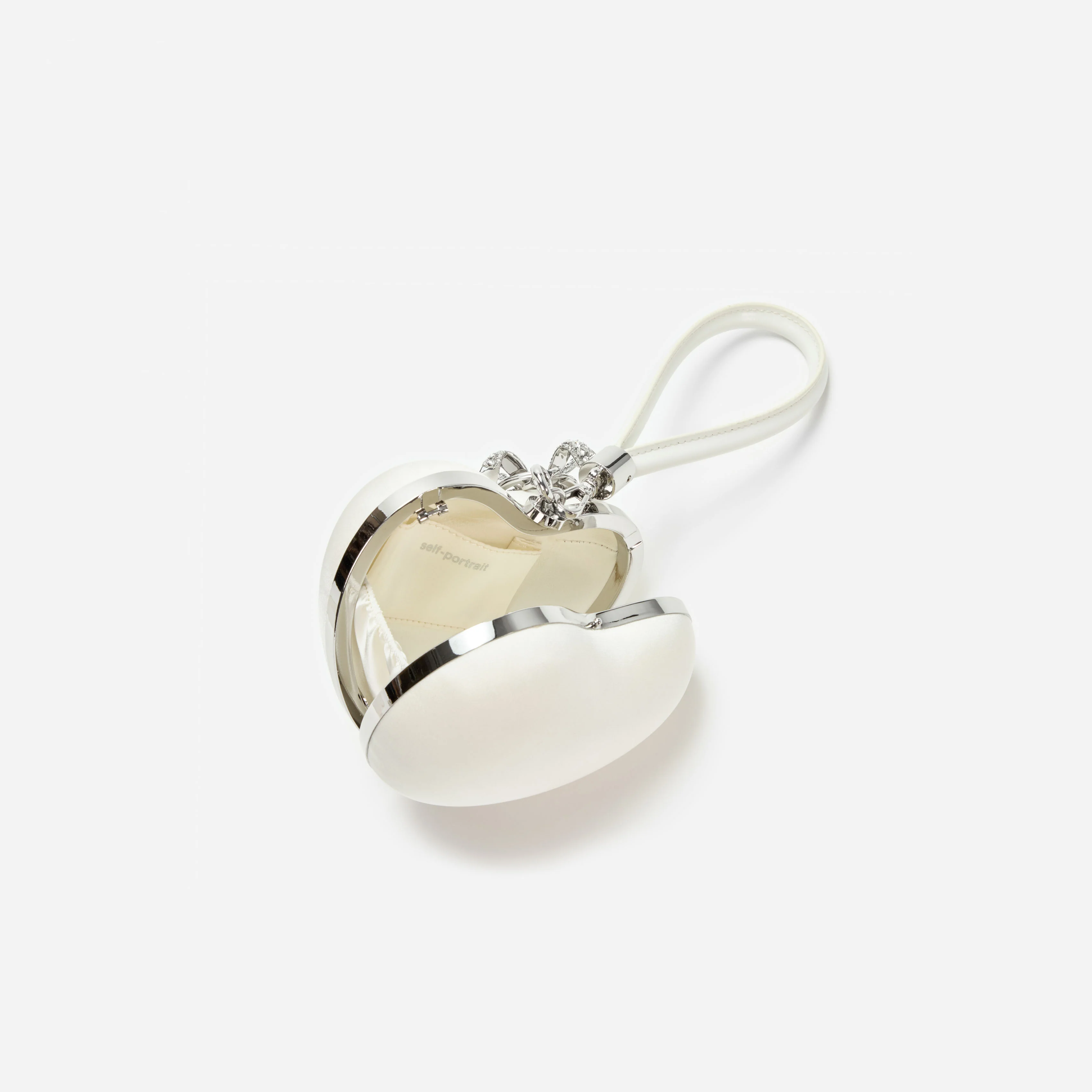 Cream Satin Top Handle Heart Clutch - Image 5