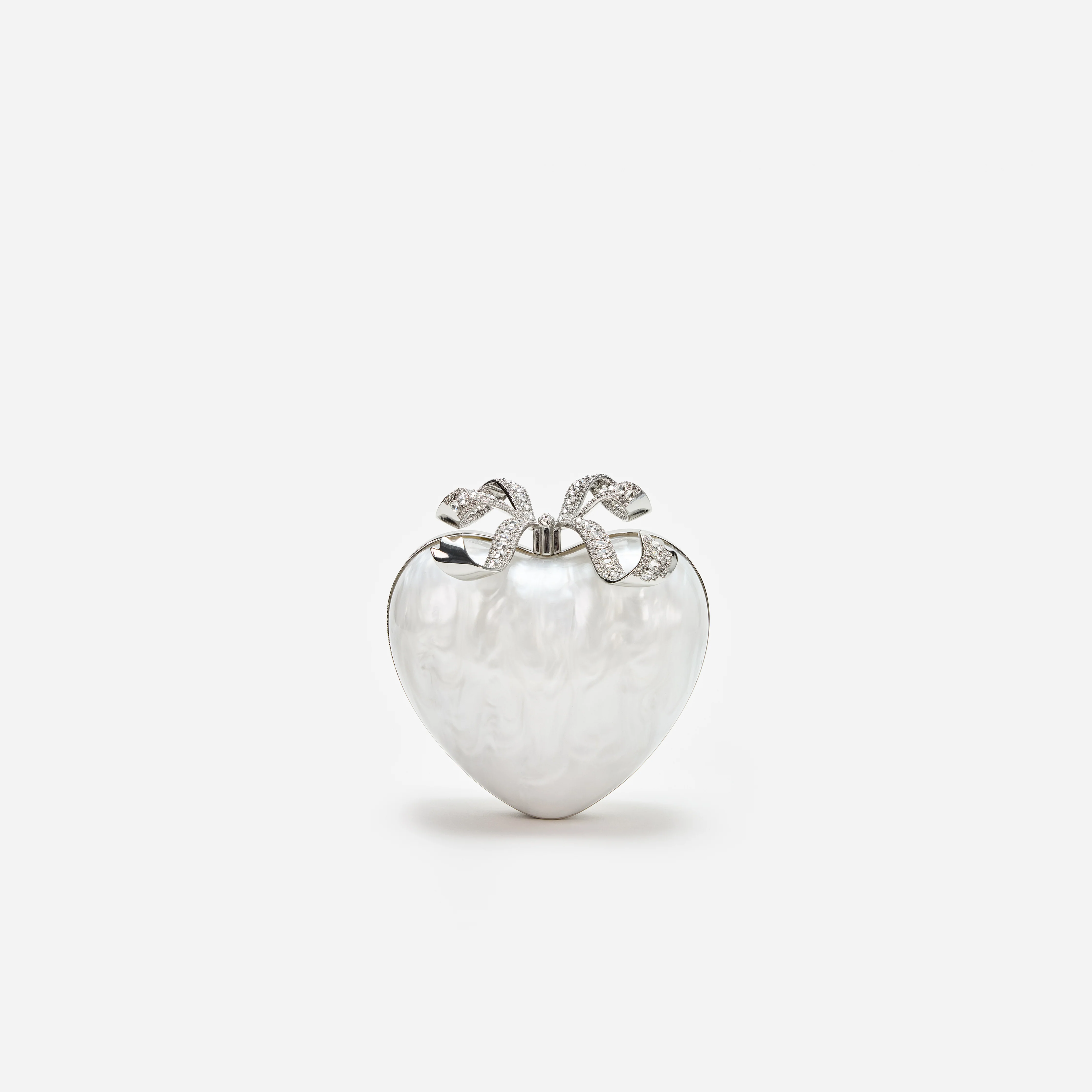 Pearl Heart Clutch