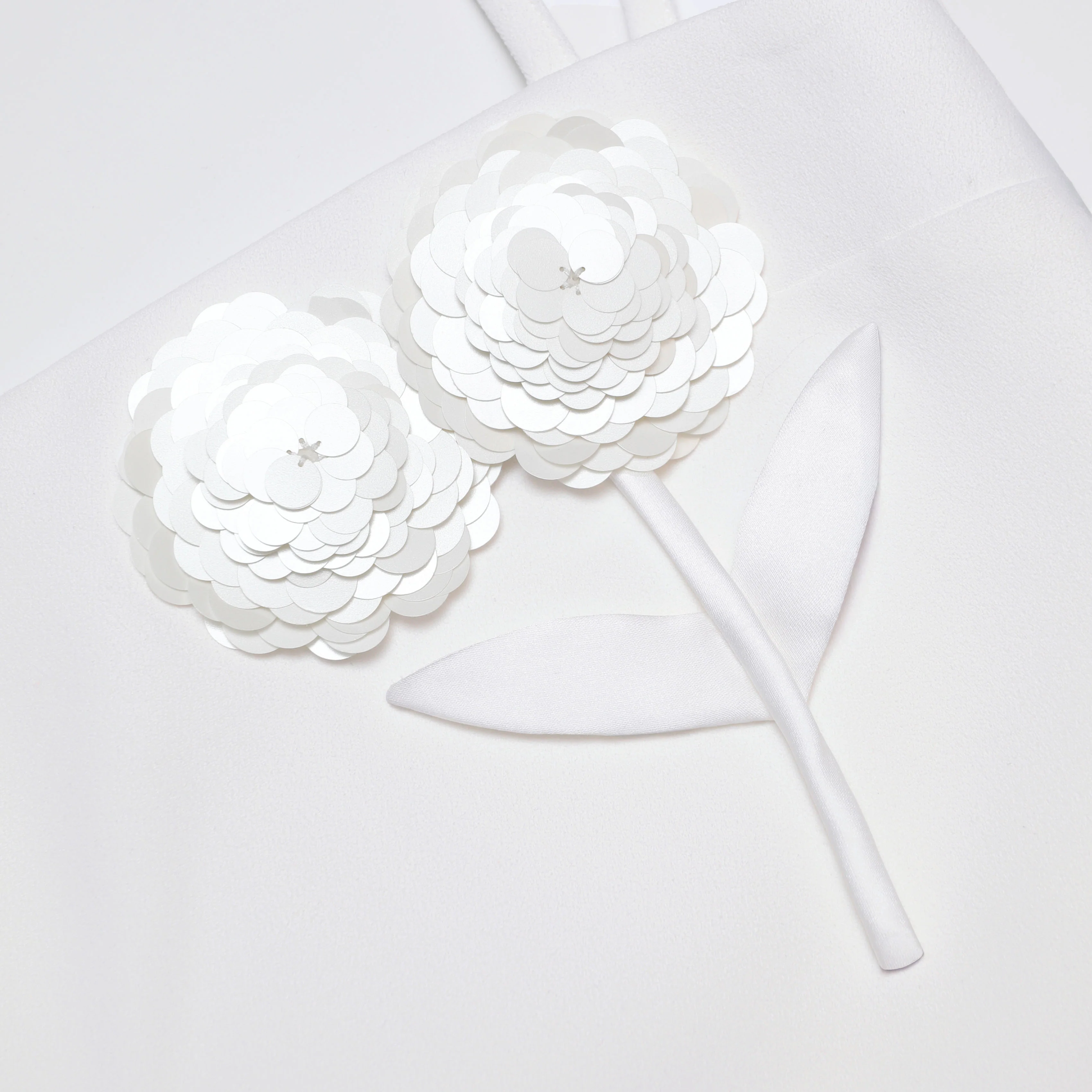White Crepe 3D Sequin Flower Mini Dress - Image 5
